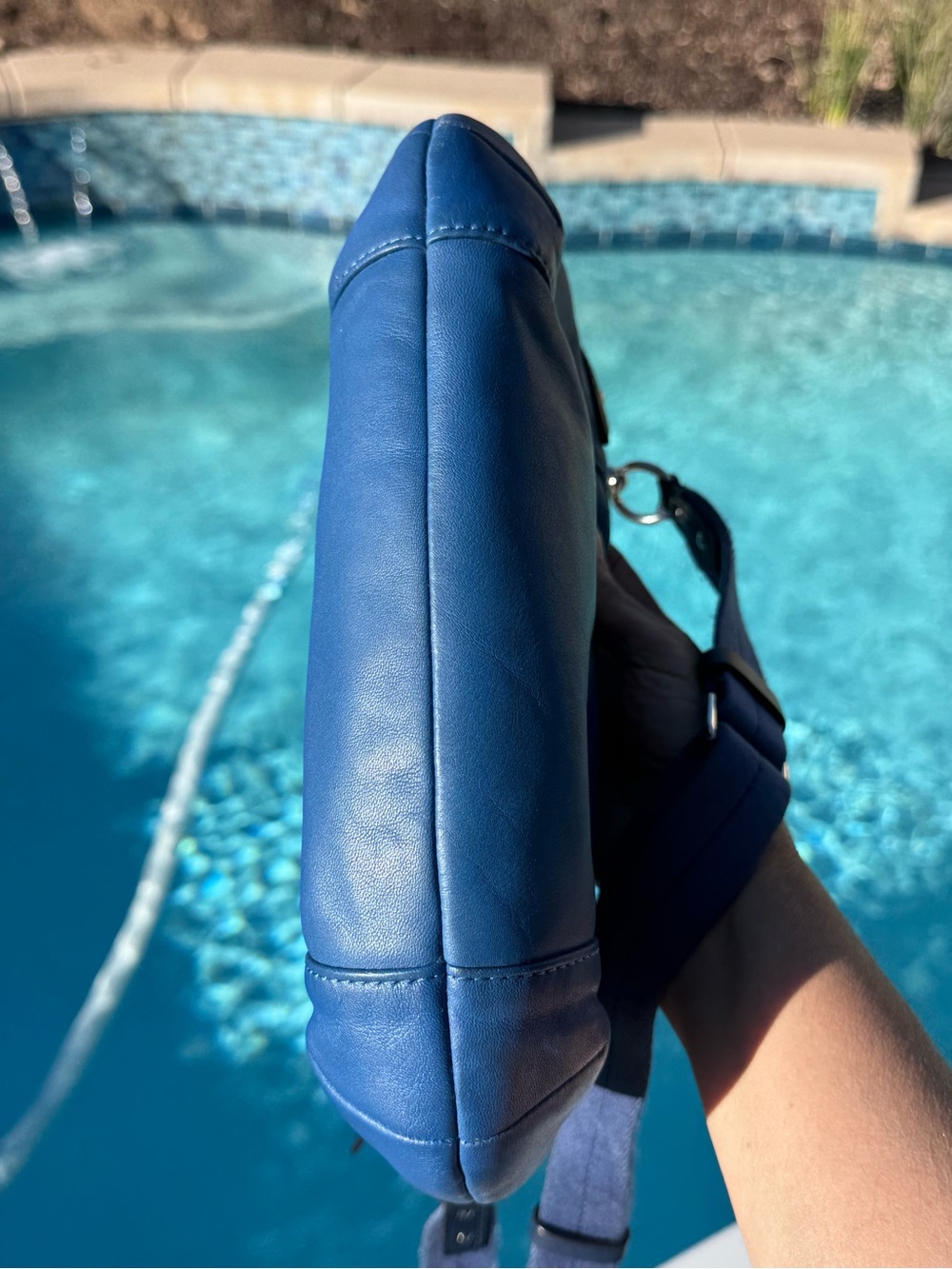 Coach Daisy Spectator Glovetanned blue and green leather EUC - Picture 10 of 17